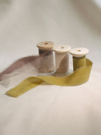 Silk Classic Ribbon | in Honey | Raw Edge