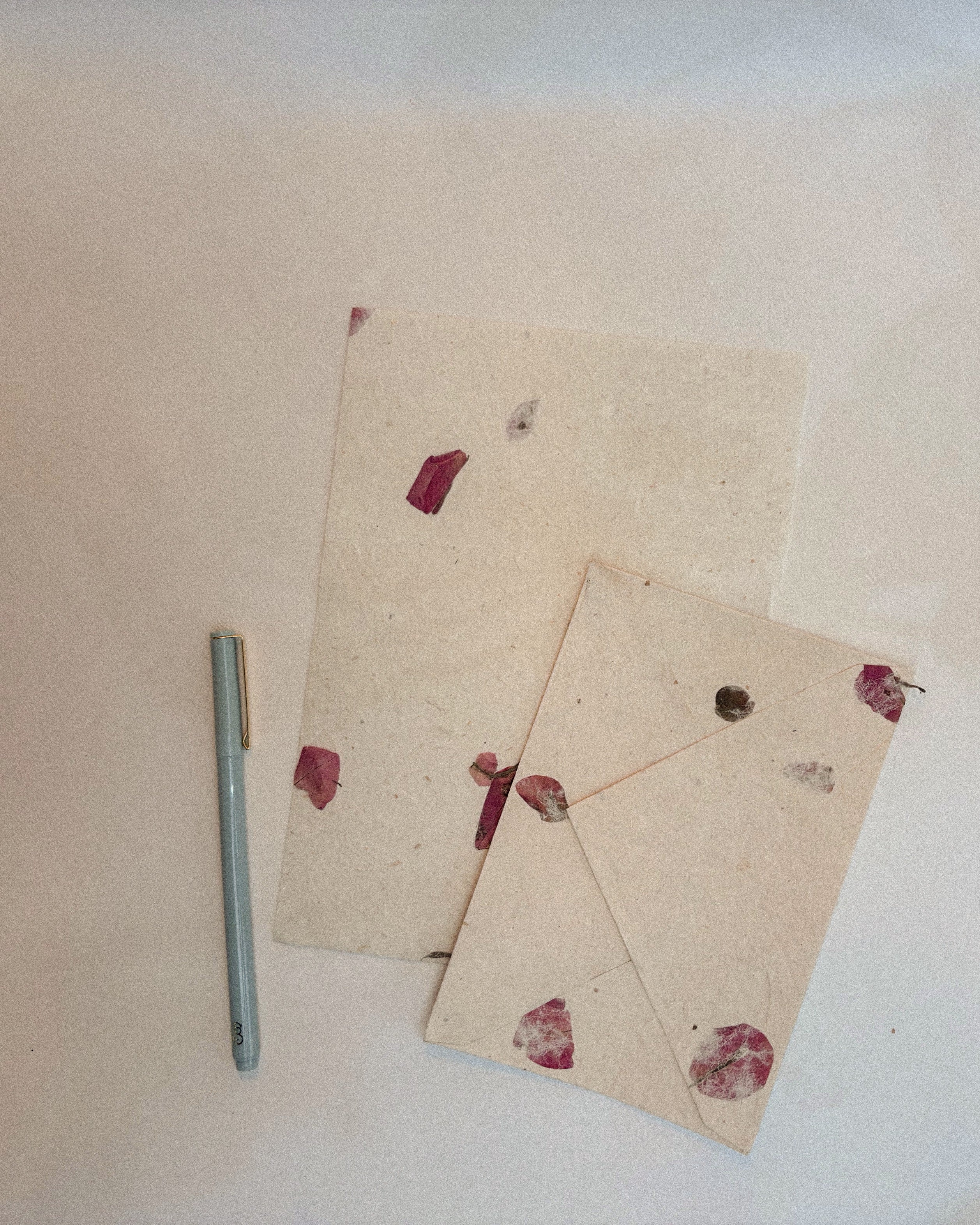 Lotka | Handmade Paper and Envelopes